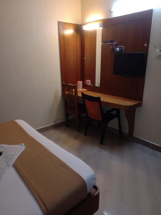 Hotel Central Residency Čennai Exteriér fotografie