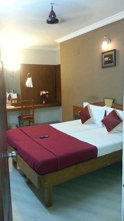 Hotel Central Residency Čennai Exteriér fotografie