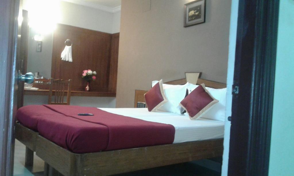 Hotel Central Residency Čennai Exteriér fotografie